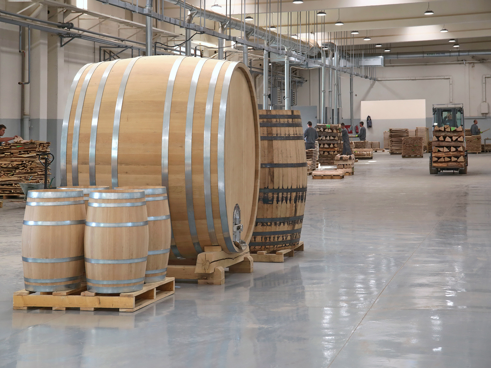 what-is-the-standard-size-of-a-wine-barrel-oak-barrels